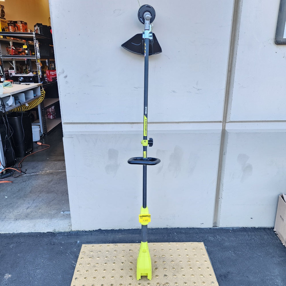 40V 15 in. Expand-It Cordless Battery Attachment Capable String Trimmer with 4.0 Ah Battery and Charger (RY40ST01K) 40V 15 in. Expand-It Cordless Battery Attachment Capable String Trimmer with 4.0 Ah Battery and Charger (RY40ST01K)